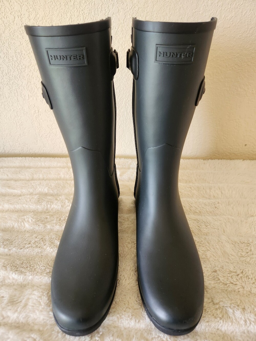 Hunter Refined Slim Fit Contrast Short Black Rain Boots Women's Size 9 - Picture 2 of 10